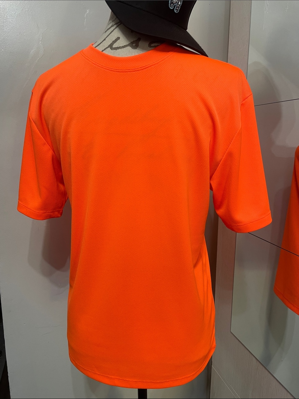 Saucony Men's Bright Orange Short-Sleeve Performance Tee